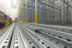 Pallet Rack Shelving Material 725x483 1