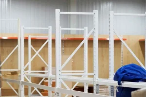 Warehouse racking dismantling services 725x483 1