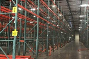 Warehouse racking installation professionals 725x483 1