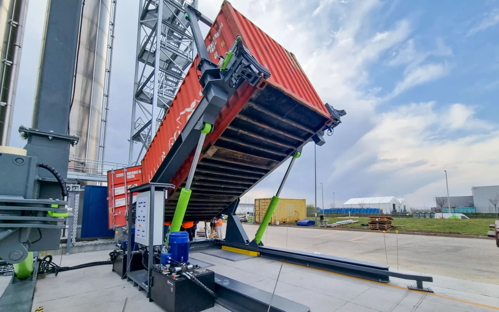 smartteh container lifter at lotte large
